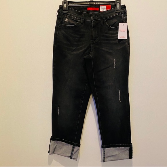 jennifer lopez capri jeans